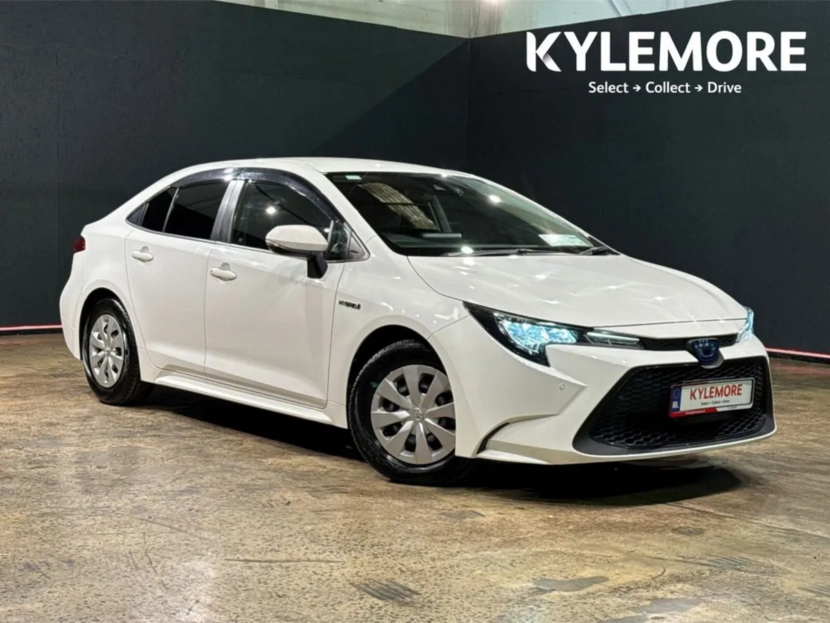 Toyota Corolla AUTOMATIC 1.8 HYBRID SALOON G-X - P - Image 1