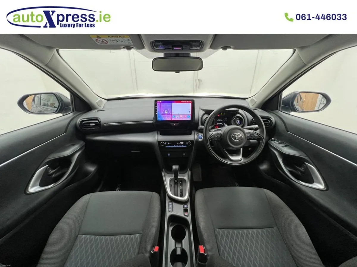 Toyota Yaris Cross 1.5 HYBRID G Only 6999 Miles - Image 2