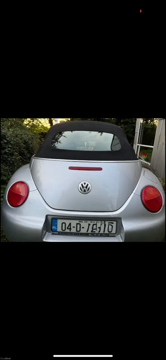 Volkswagen Beetle 2004 - Image 2