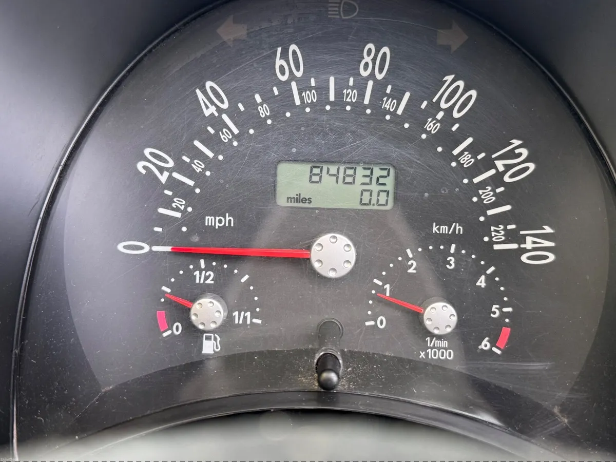 Volkswagen Beetle 2004 - Image 6