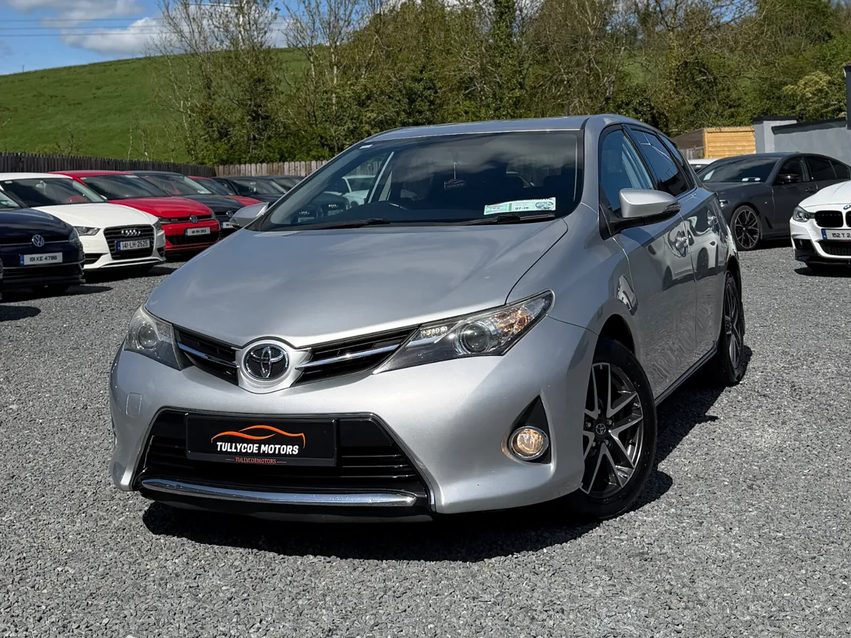 TOYOTA AURIS 2015 NEW NCT! - Image 2