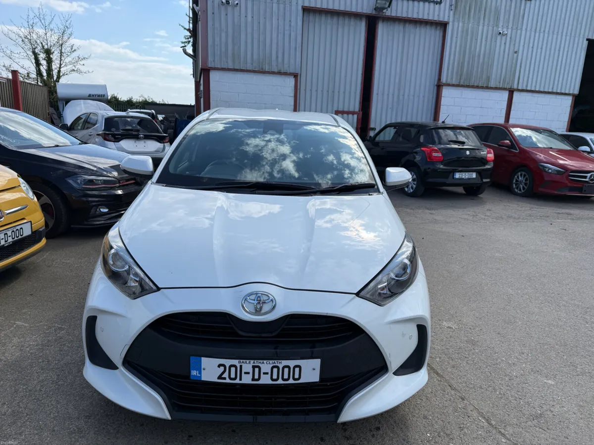 ///TOYOTA YARIS 2020///AUTOMATIC///REVERSE CAMERA/ - Image 2