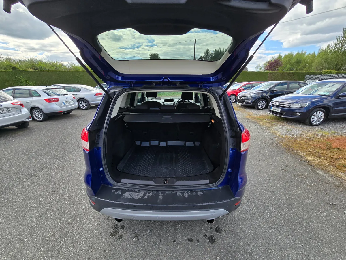 142 Ford Kuga Zetec 140Bhp 2WD NCT 11-27 - Image 5