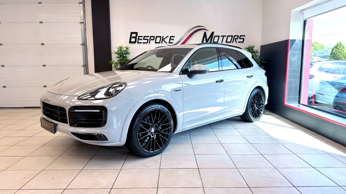 Porsche Cayenne E Hybrid Platinum Edition - Image 1
