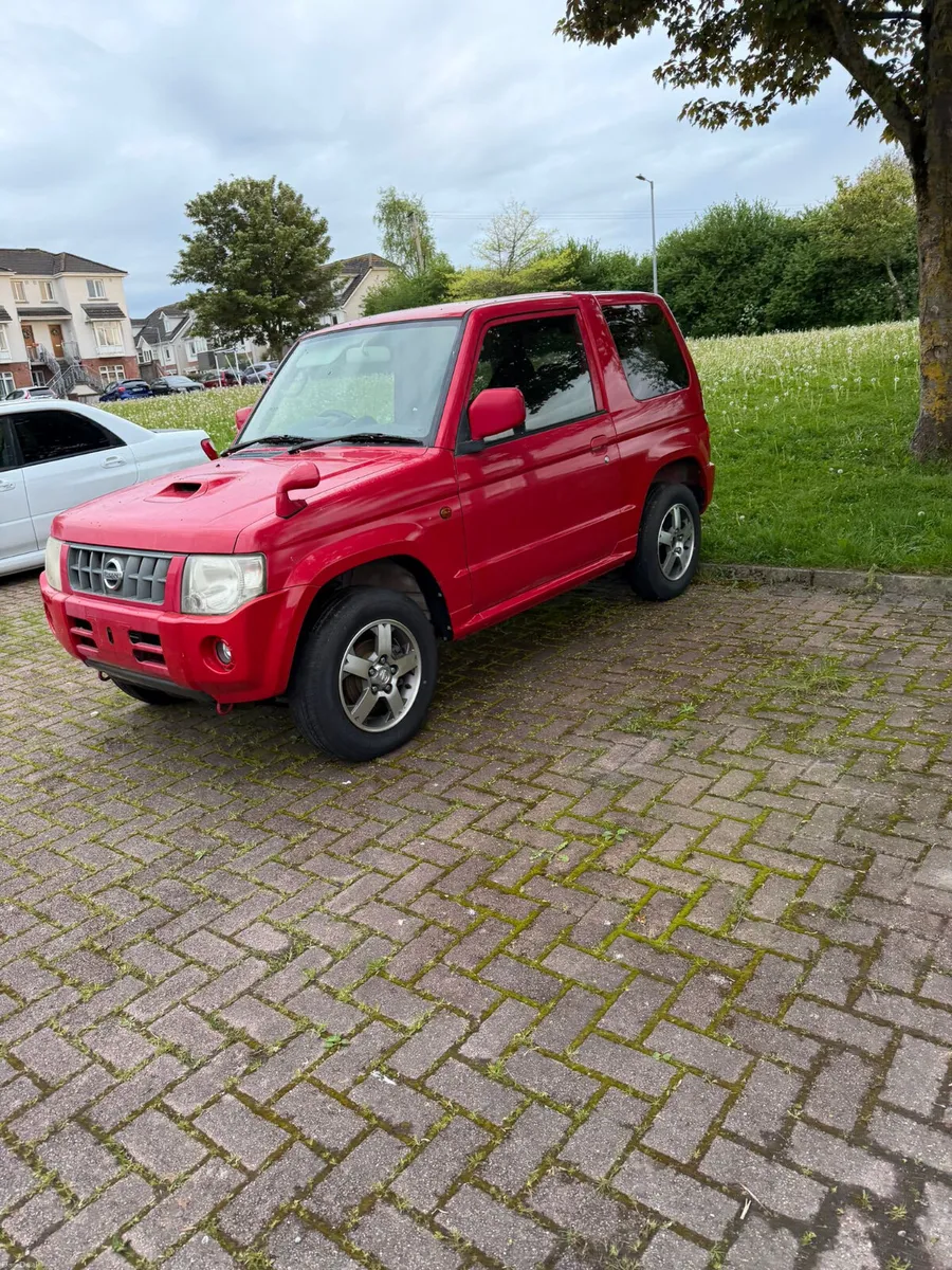 2009 Nissan Kix 4WD Turbo Automatic - Image 1