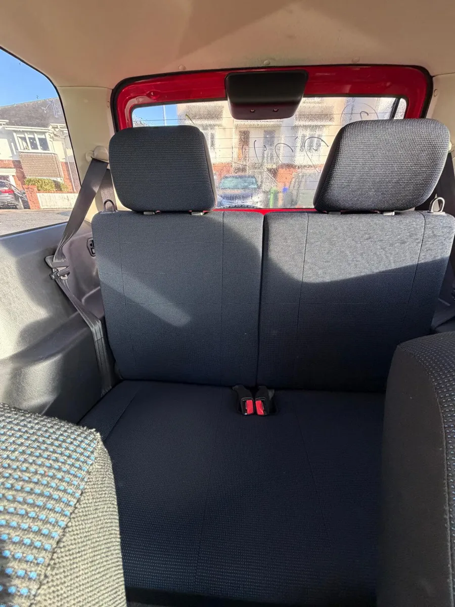 2009 Nissan Kix 4WD Turbo Automatic - Image 4