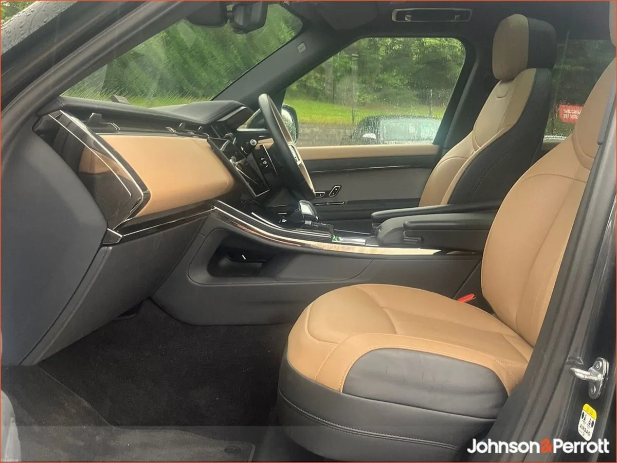 Land Rover Range Rover Sport 3.0 Si4 PHEV 460PS AW - Image 4