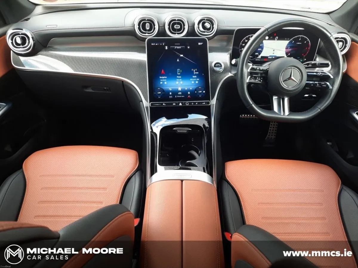 Mercedes-Benz GLC GLC 220 D 4MATIC AMG Line - Image 2