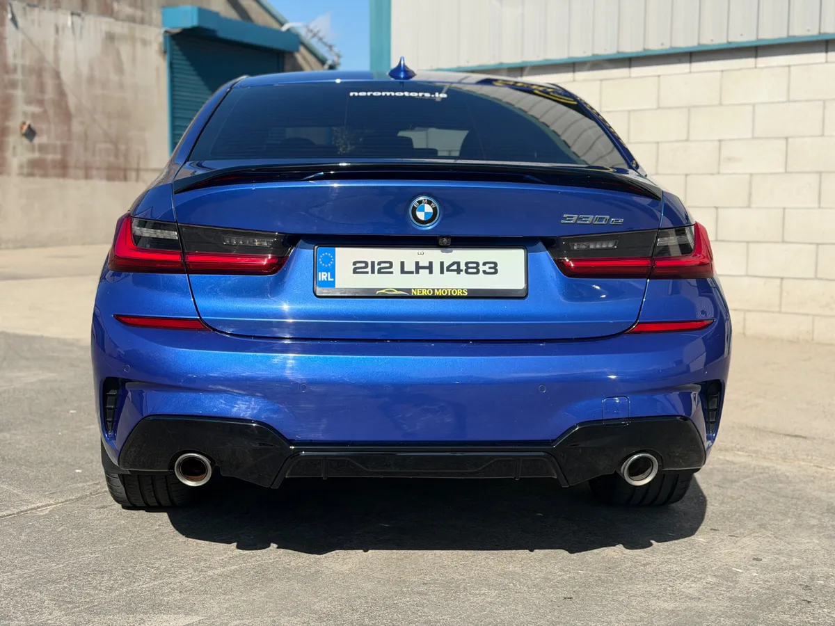 2021 (212) BMW 330e M SPORT 292BHP - Image 3