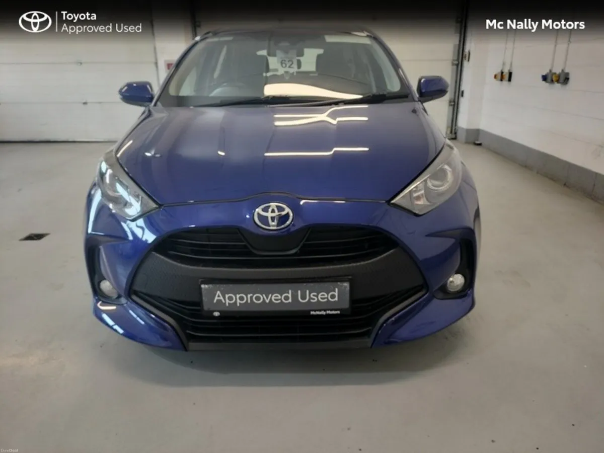 Toyota Yaris 1.0 LUNA PETROL MANUAL LOW KMS - Image 5