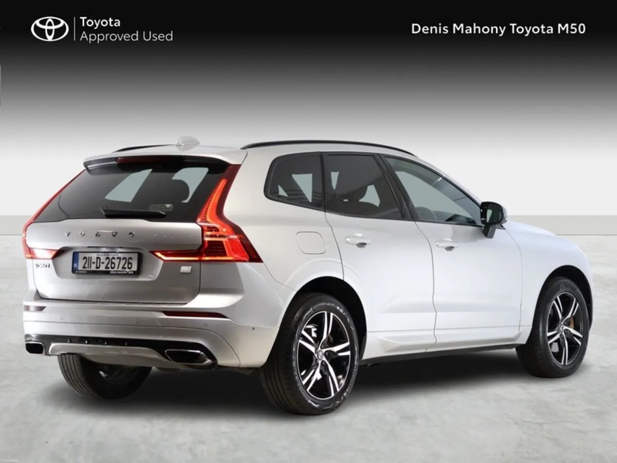 Volvo XC60 T8 R-Design Plug-in - Image 2