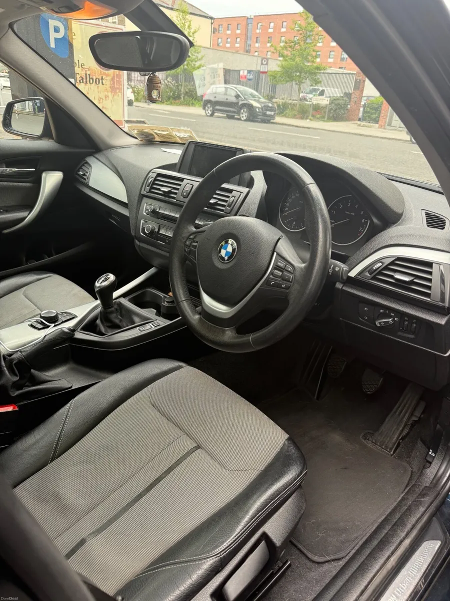 BMW 1-Series 2012 - Image 2