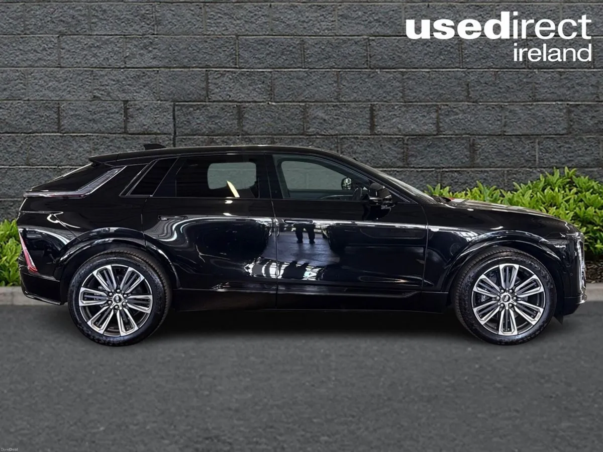 Cadillac Lyriq Sport 600 E4 - Image 3