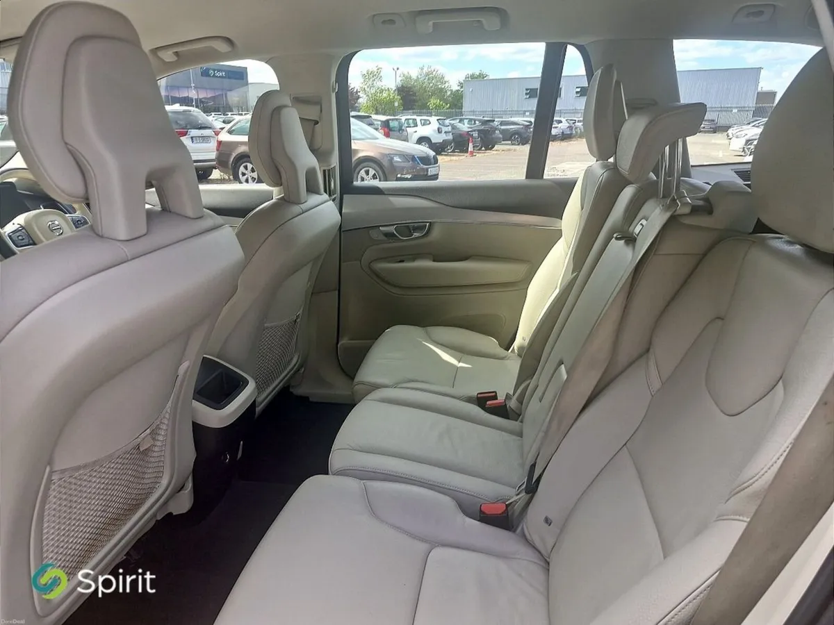 Volvo XC90 D4 Momentum Diesel FWD - Image 5