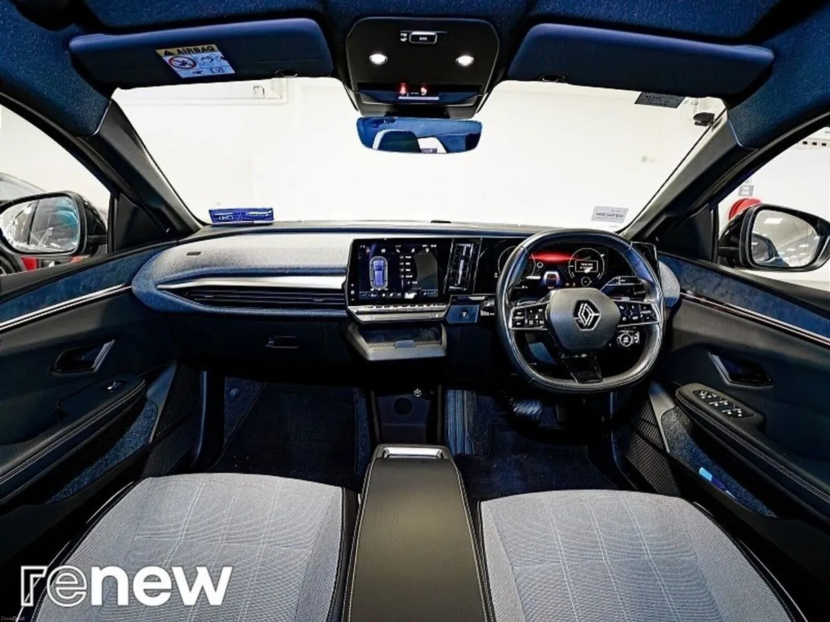Renault Megane E-Tech EV60 220hp Techno - Image 2