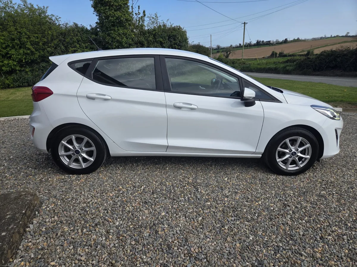 Ford Fiesta 2019 1.1 petrol titanium low mileage - Image 3