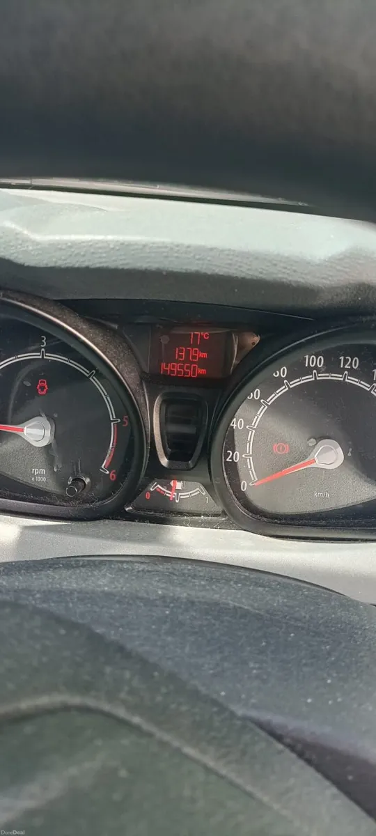 Ford Fiesta 2009 - Image 2