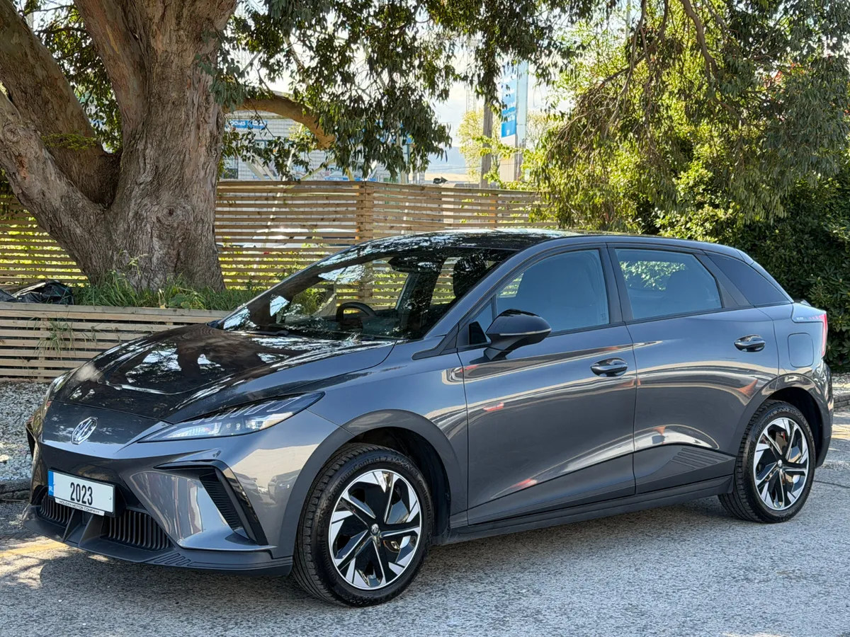 2023 MG 4..SE..LONG RANGE..64KWH..2 KEYS - Image 3