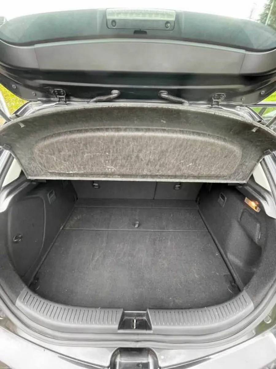 2009 Mazda Axela - Image 4