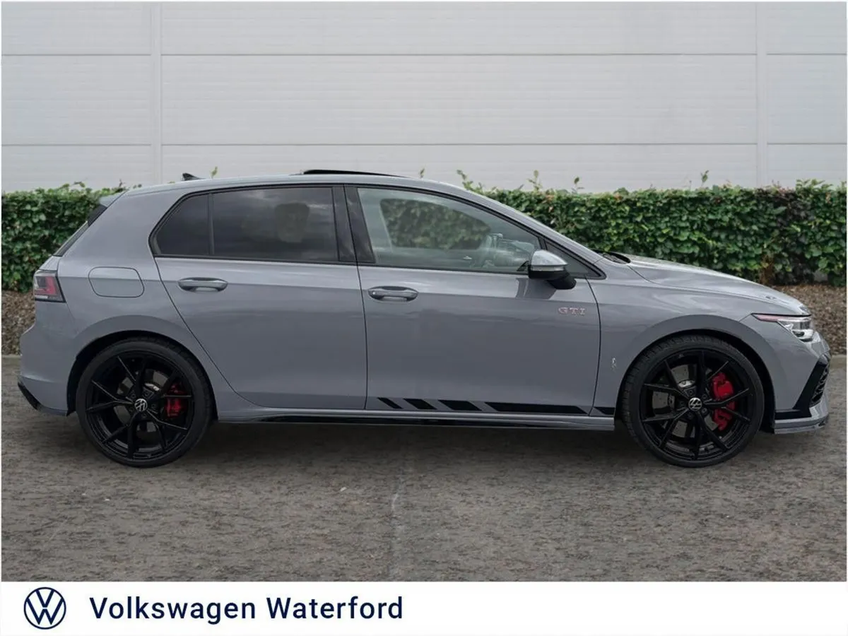 Volkswagen Golf GOLF GTI CLUBSPORT 2.0 TSI 300HP - Image 4