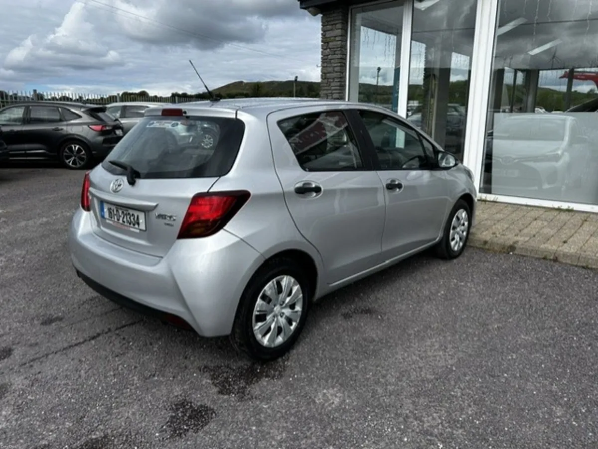 Toyota Yaris 2016 - Image 3