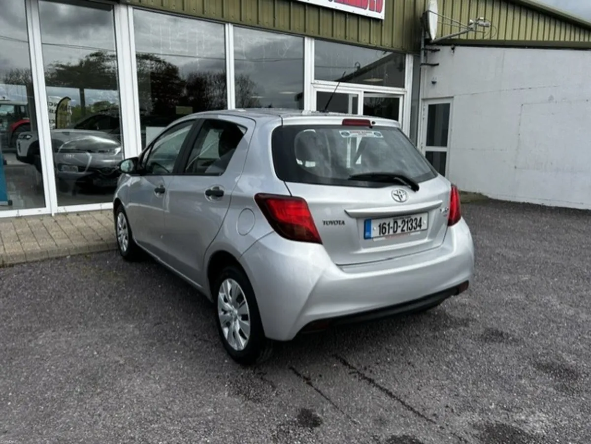Toyota Yaris 2016 - Image 4