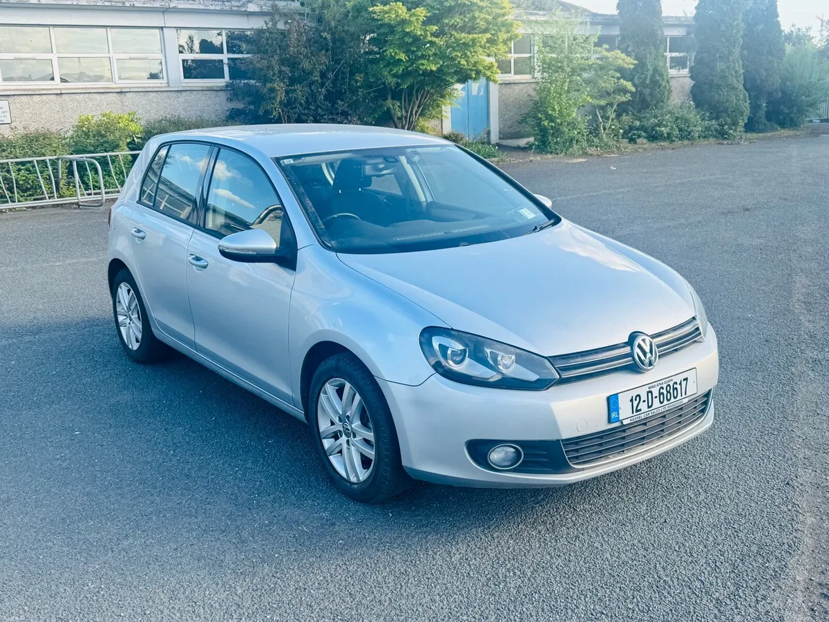 VW Golf 1.4 Automatic 64k km Excellent Condition - Image 1