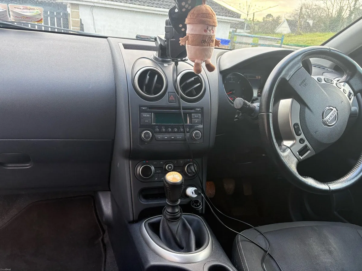 Nissan Qashqai 1.5 diesel 2013 - Image 4