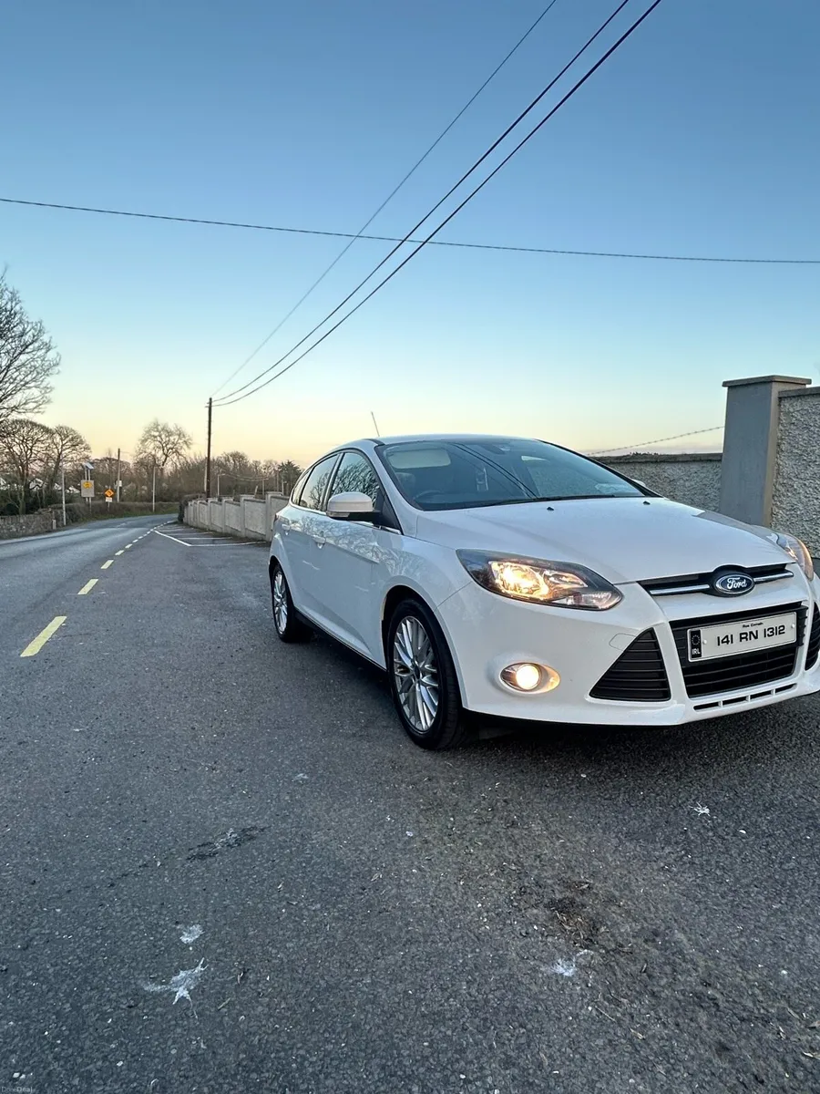 2014 Ford Focus Zetec Nav - Image 2