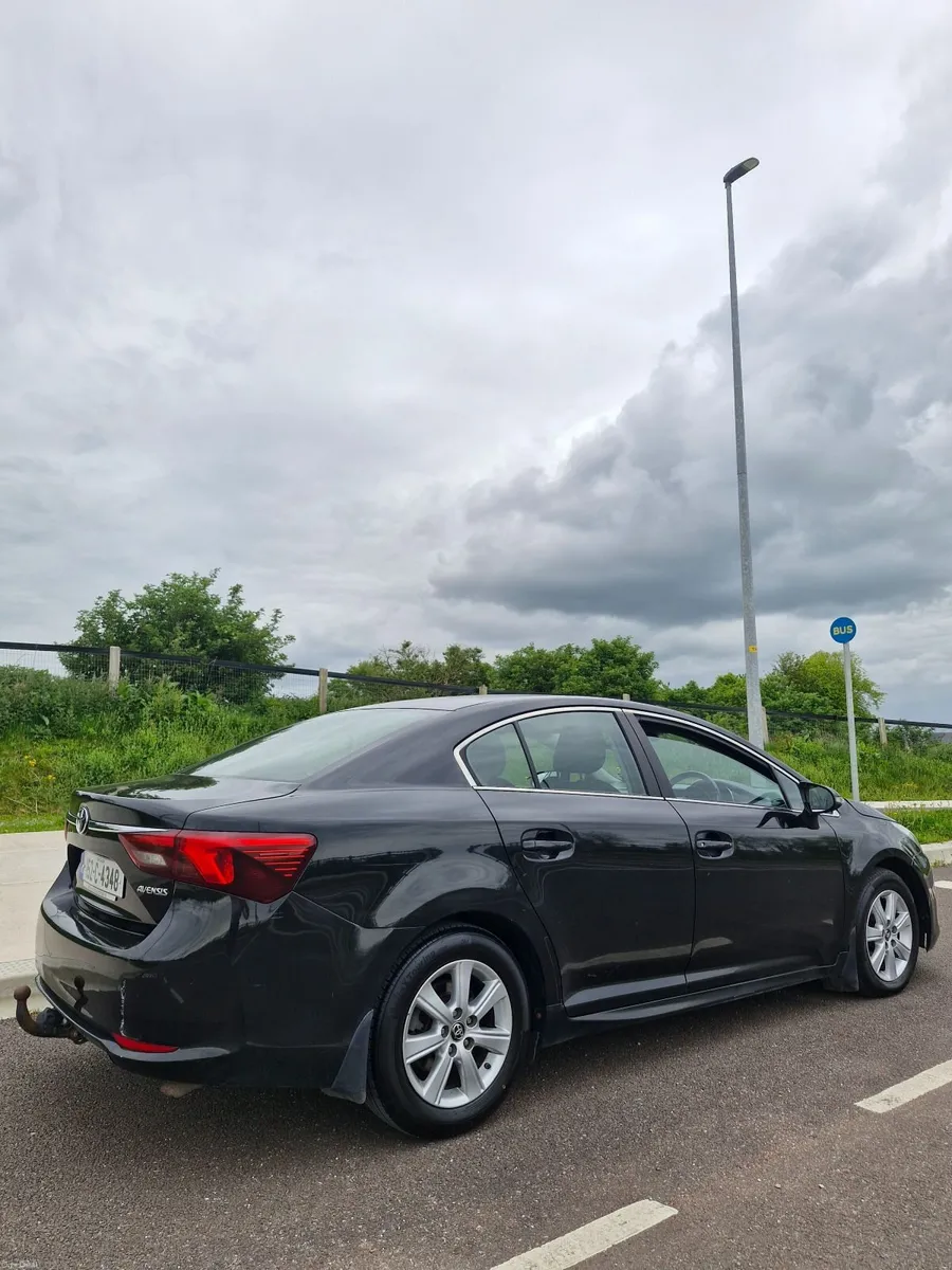152 Toyota Avensis 1.6Diesel D4D - Image 2