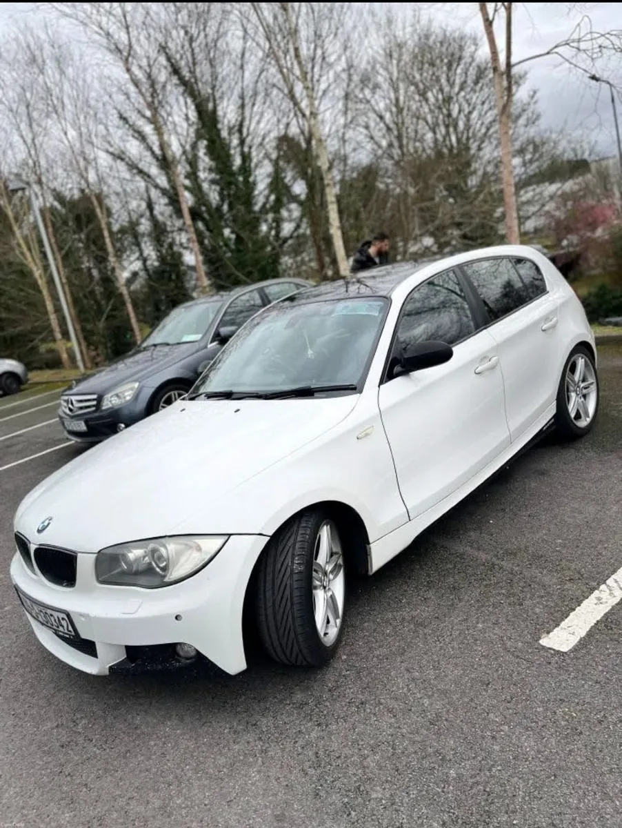 BMW 1-Series 2009 - Image 2