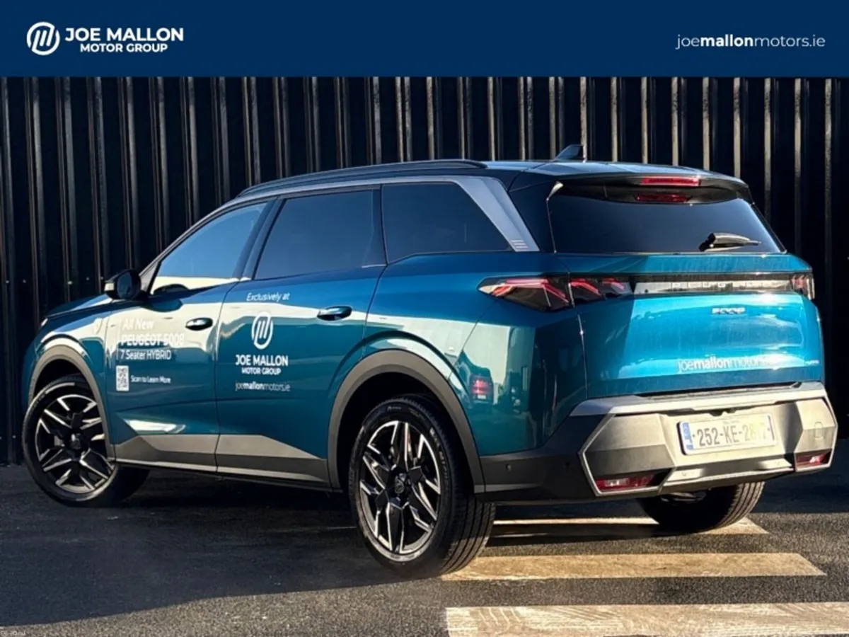 Peugeot 5008 1.2 MHEV 145bhp E-DCS6 GT ** Amazing - Image 3