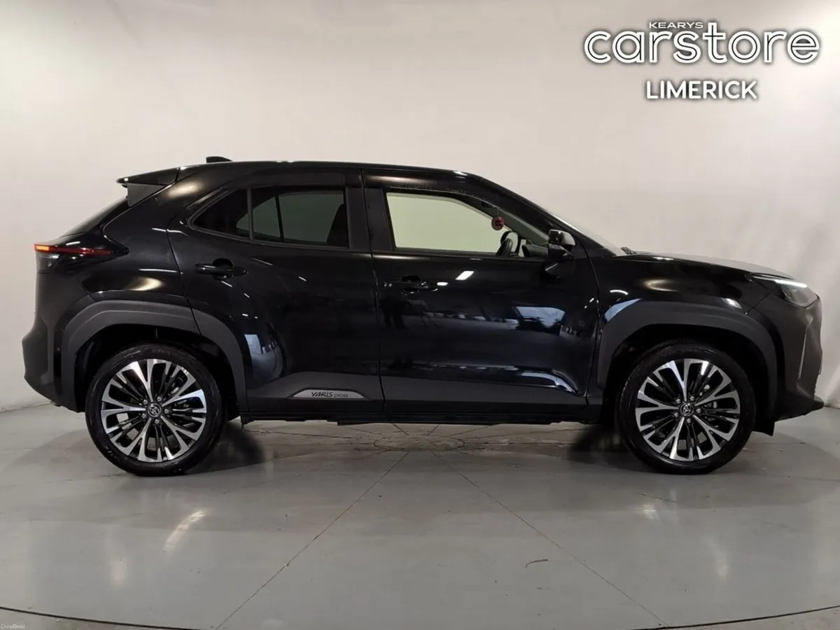 Toyota Yaris Cross 1.5 - Image 2