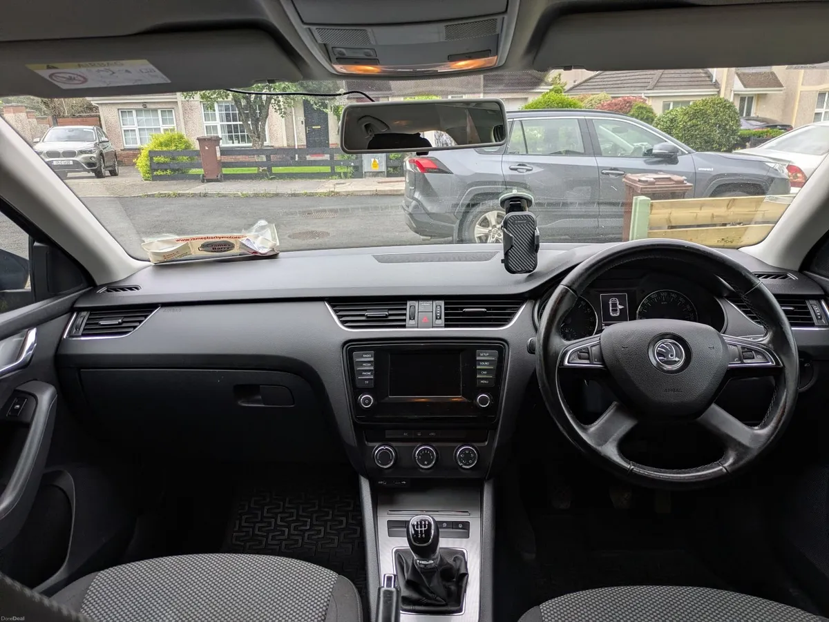 Skoda Octavia 2015 - Image 3