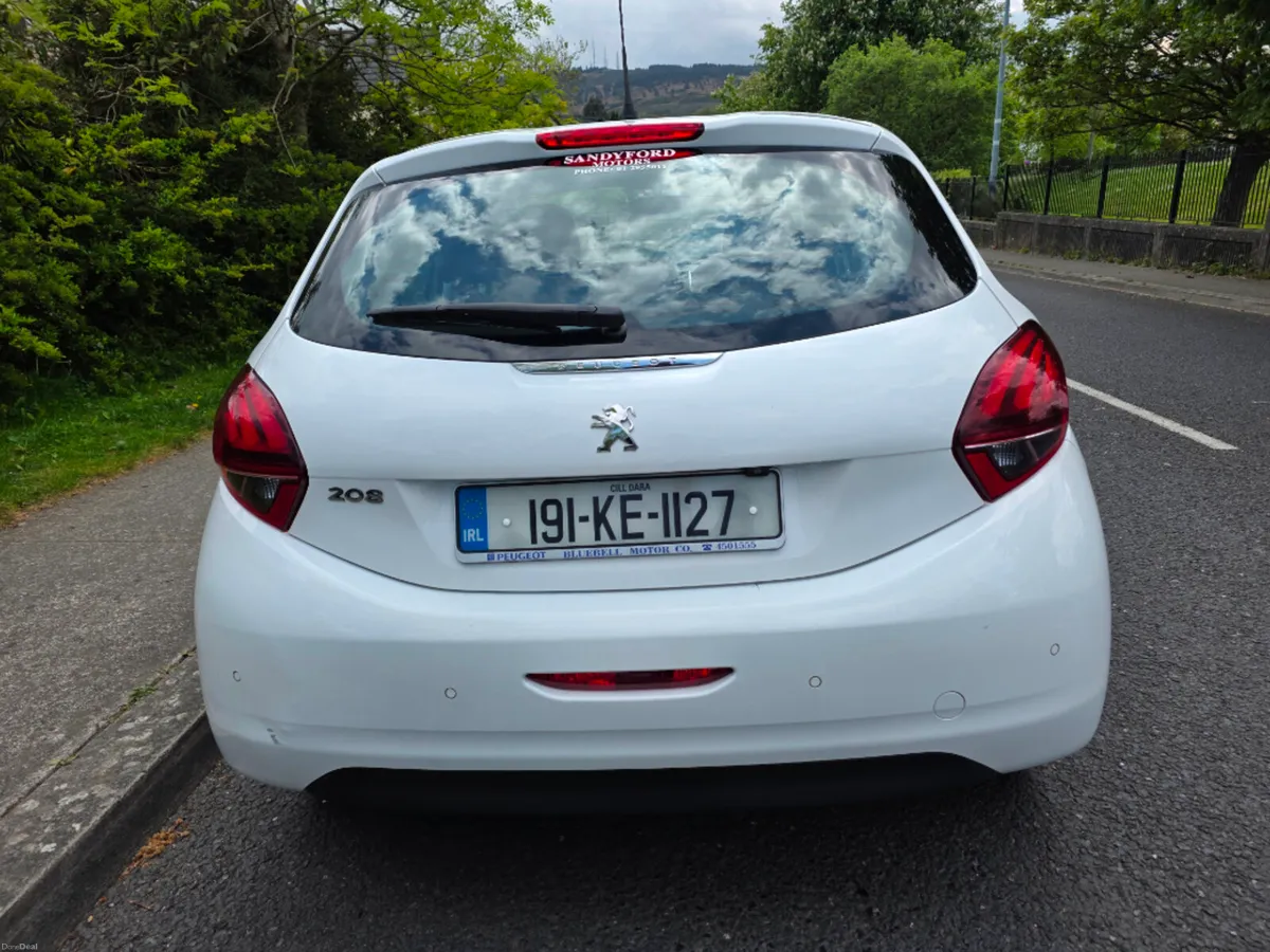 Peugeot 208 Active 1.2 68 6.2 4DR - Image 4