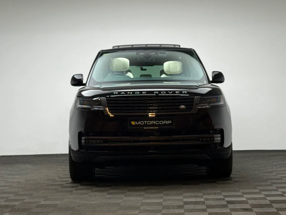 Land Rover Range Rover AUTOBIOGRAPHY - Image 2