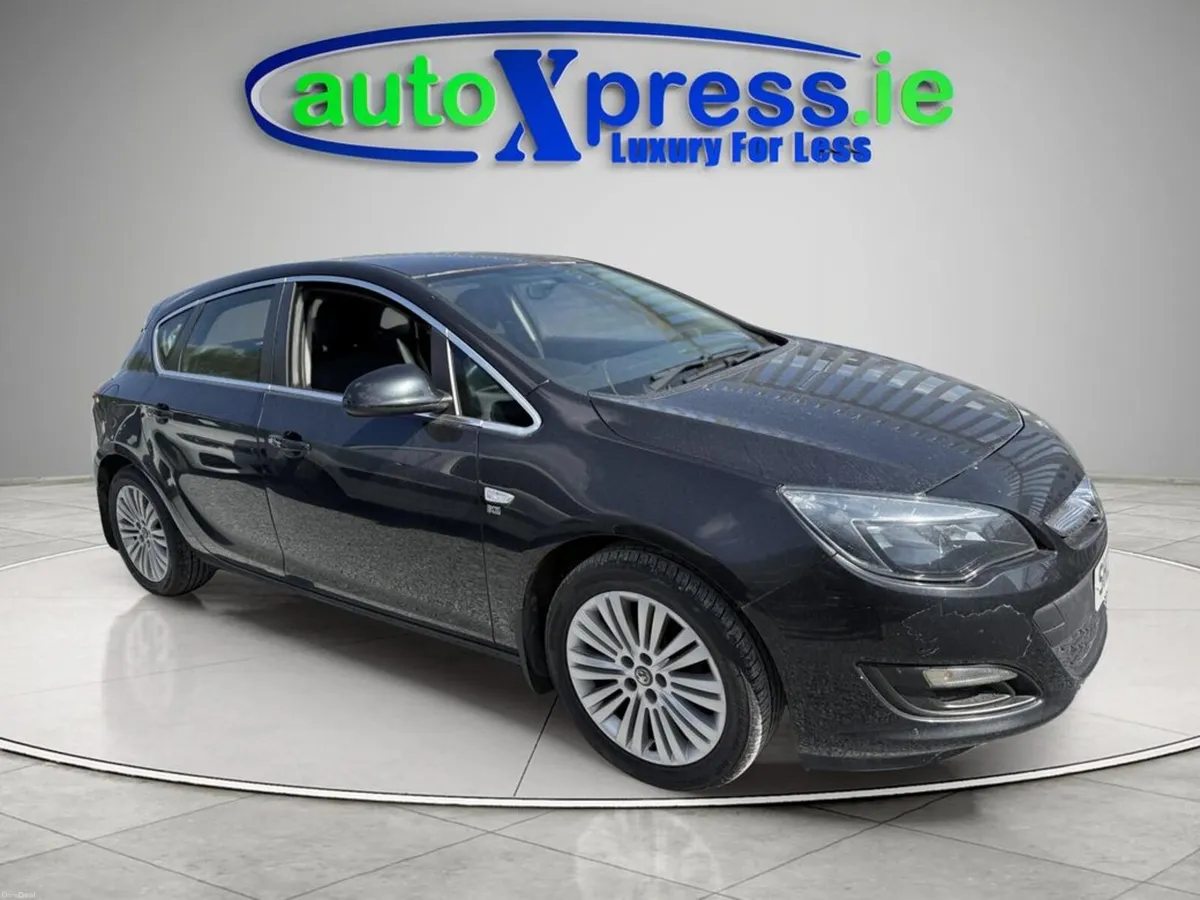 Vauxhall Astra 1.4 Petrol EXCITE - Image 1