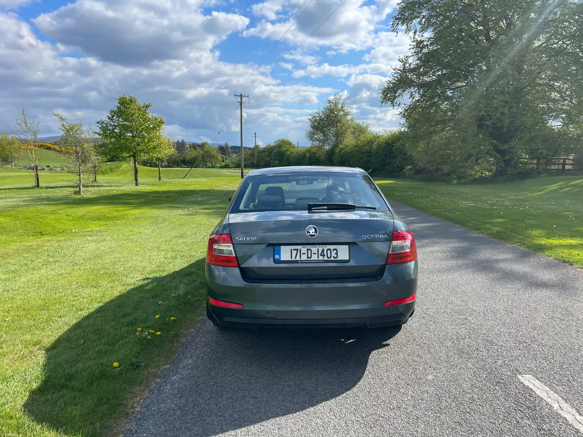 Skoda Octavia 2017 - Image 4