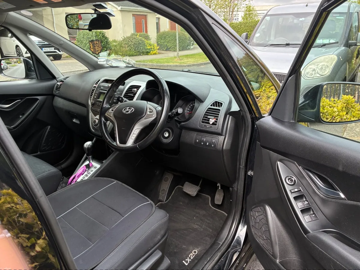 Hyundai ix20 2015 - Image 4