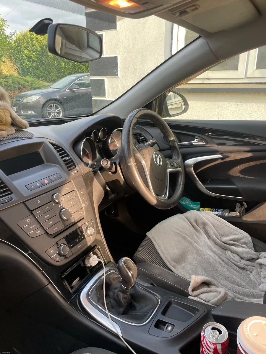 Opel insignia - Image 1
