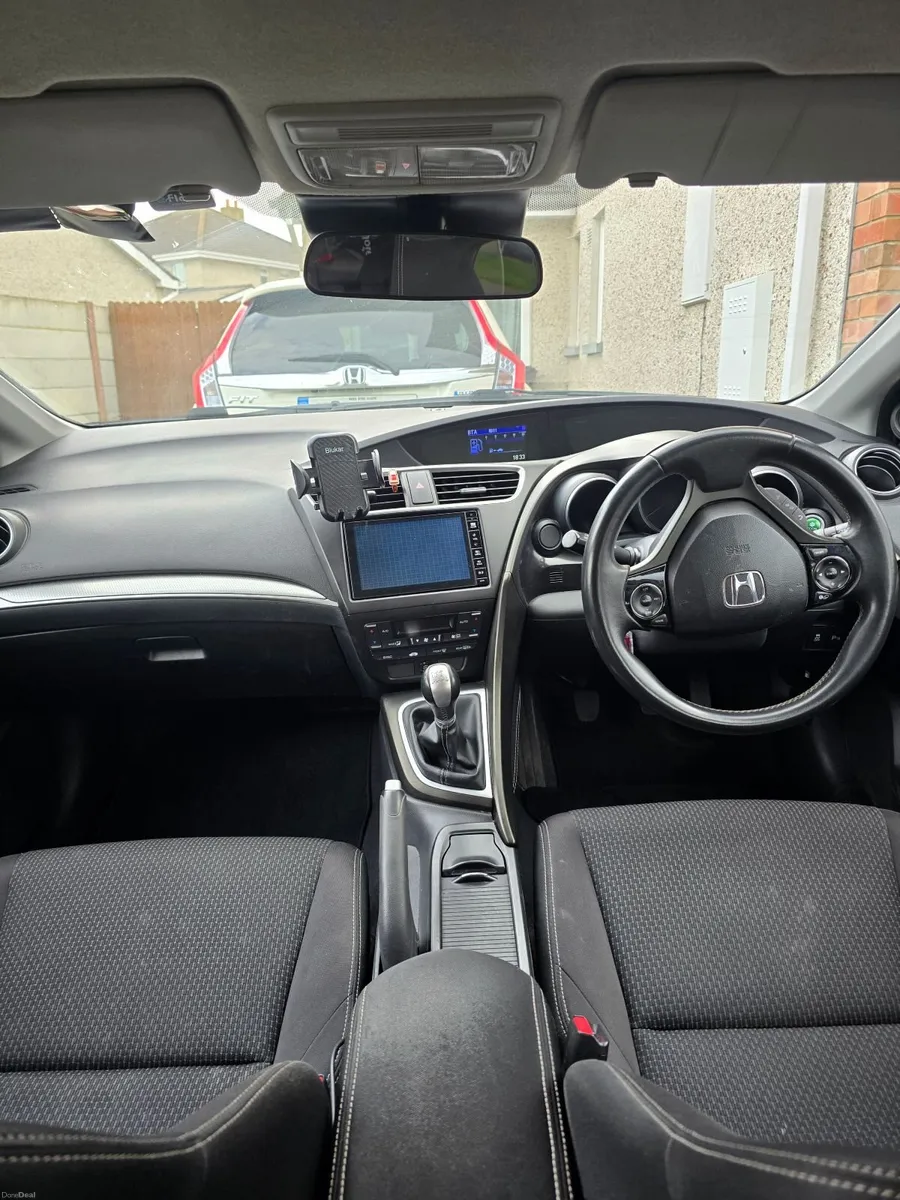 Honda Civic 2016 - Image 4