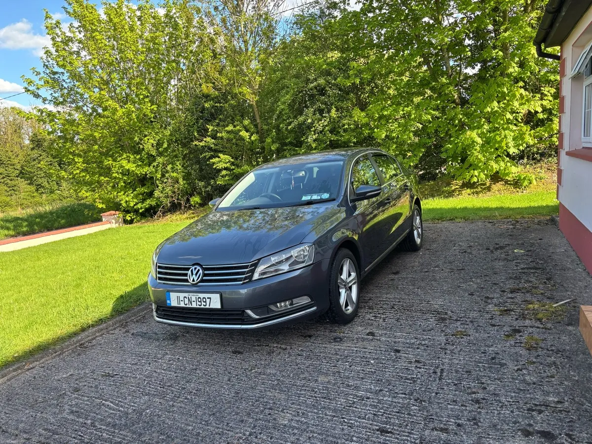 volkswagen passat 2011 - Image 1