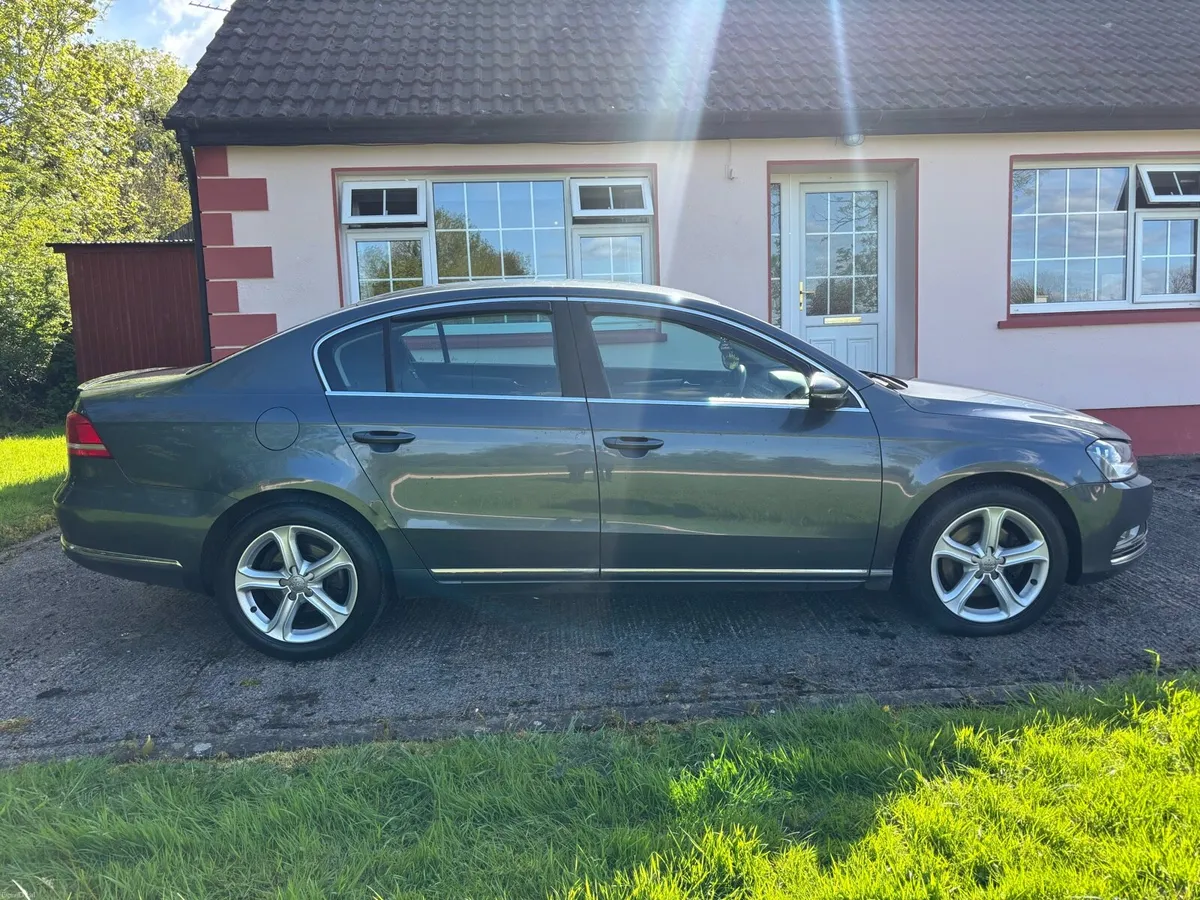 volkswagen passat 2011 - Image 4