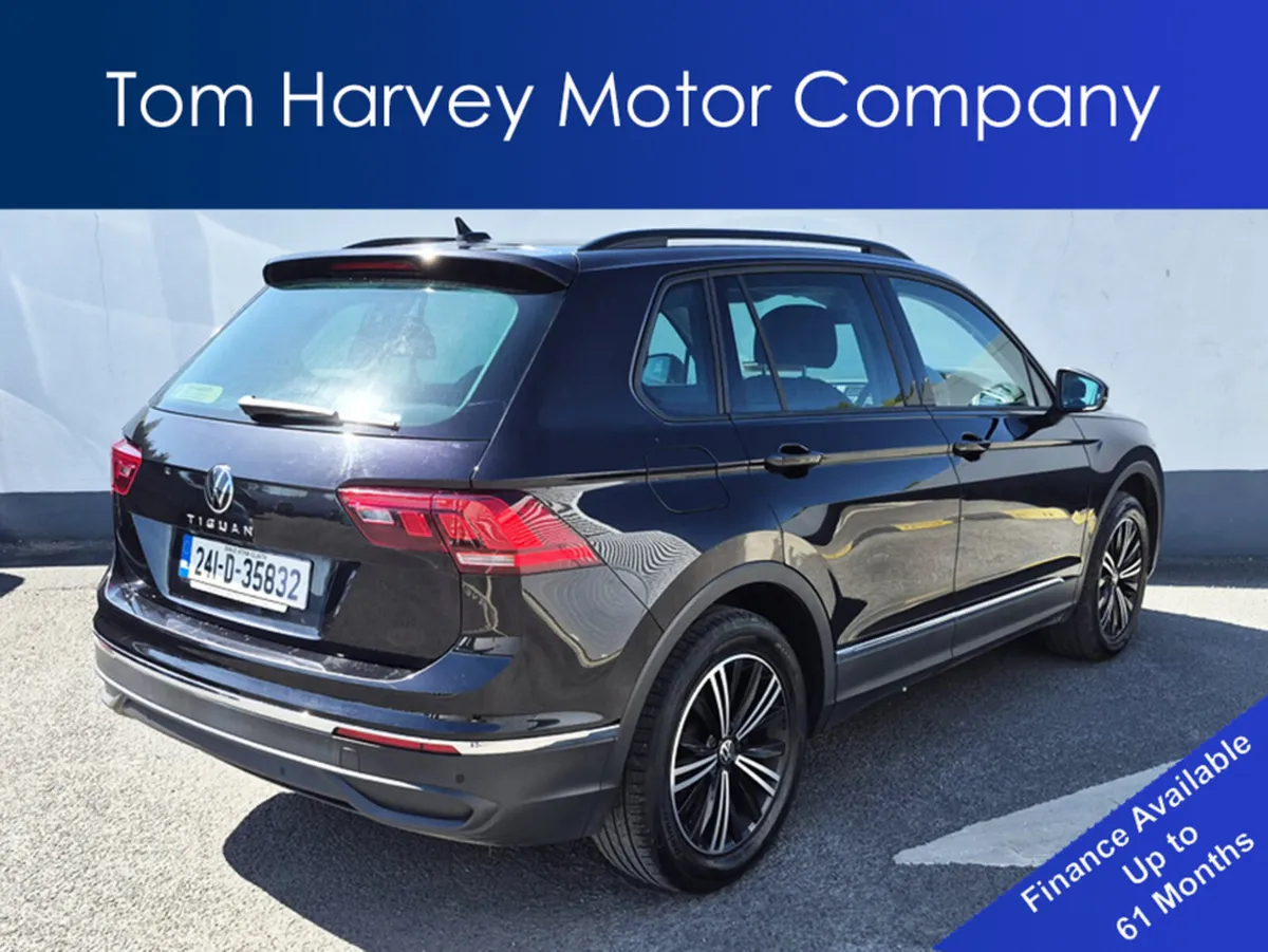 Volkswagen Tiguan Life 2.0TDi 122hp + RV Camera - Image 3