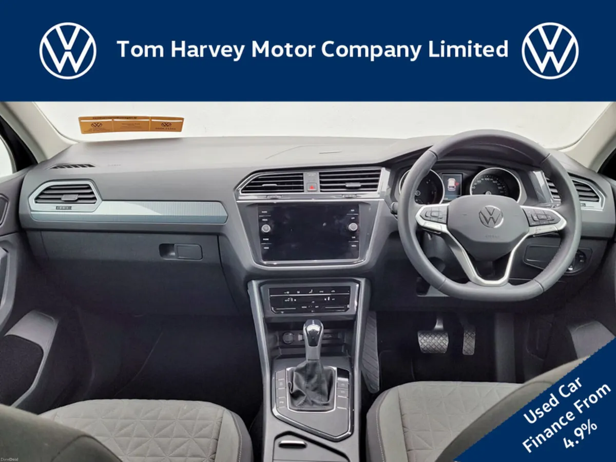 Volkswagen Tiguan Life 2.0TDi 122hp + RV Camera - Image 4