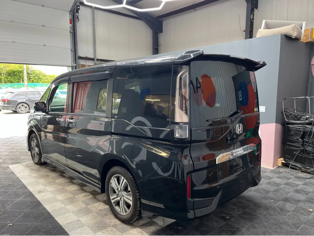 Honda Stepwagon 2019 HONDA STEPWAGON G HYBRID SENS - Image 4