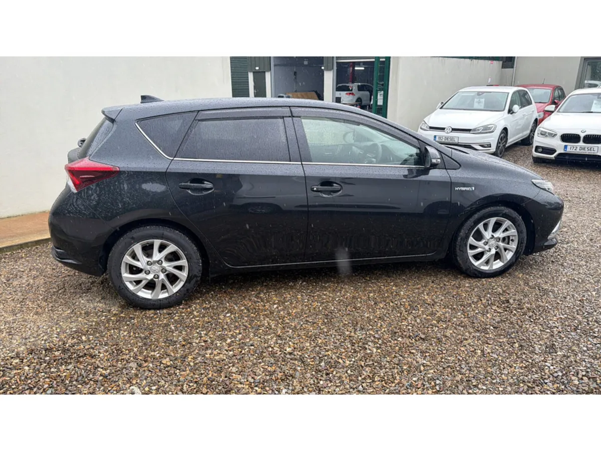 Toyota Auris 1.8 HYBRID ICON - Image 4