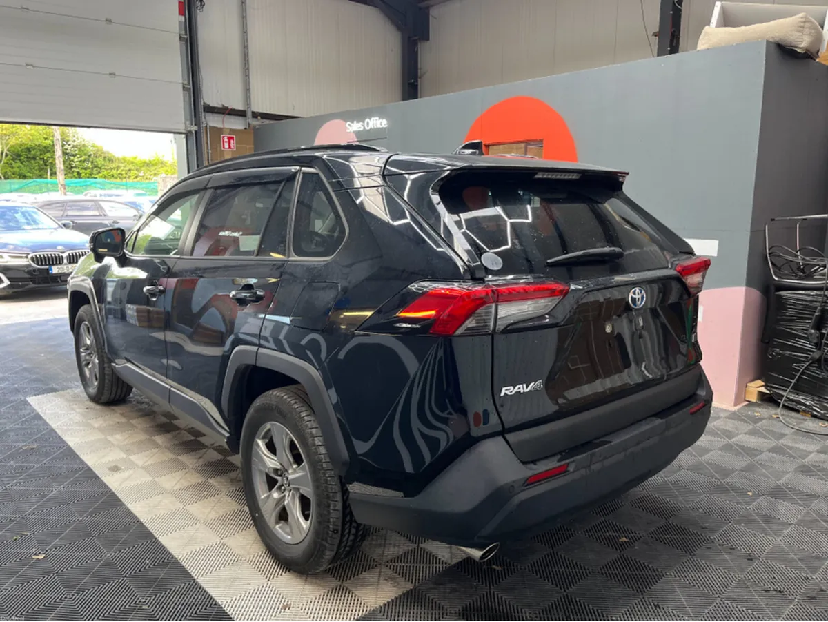 Toyota RAV4 €37950! 2023 TOYOTA RAV4 HYBRID X 2.5 - Image 4