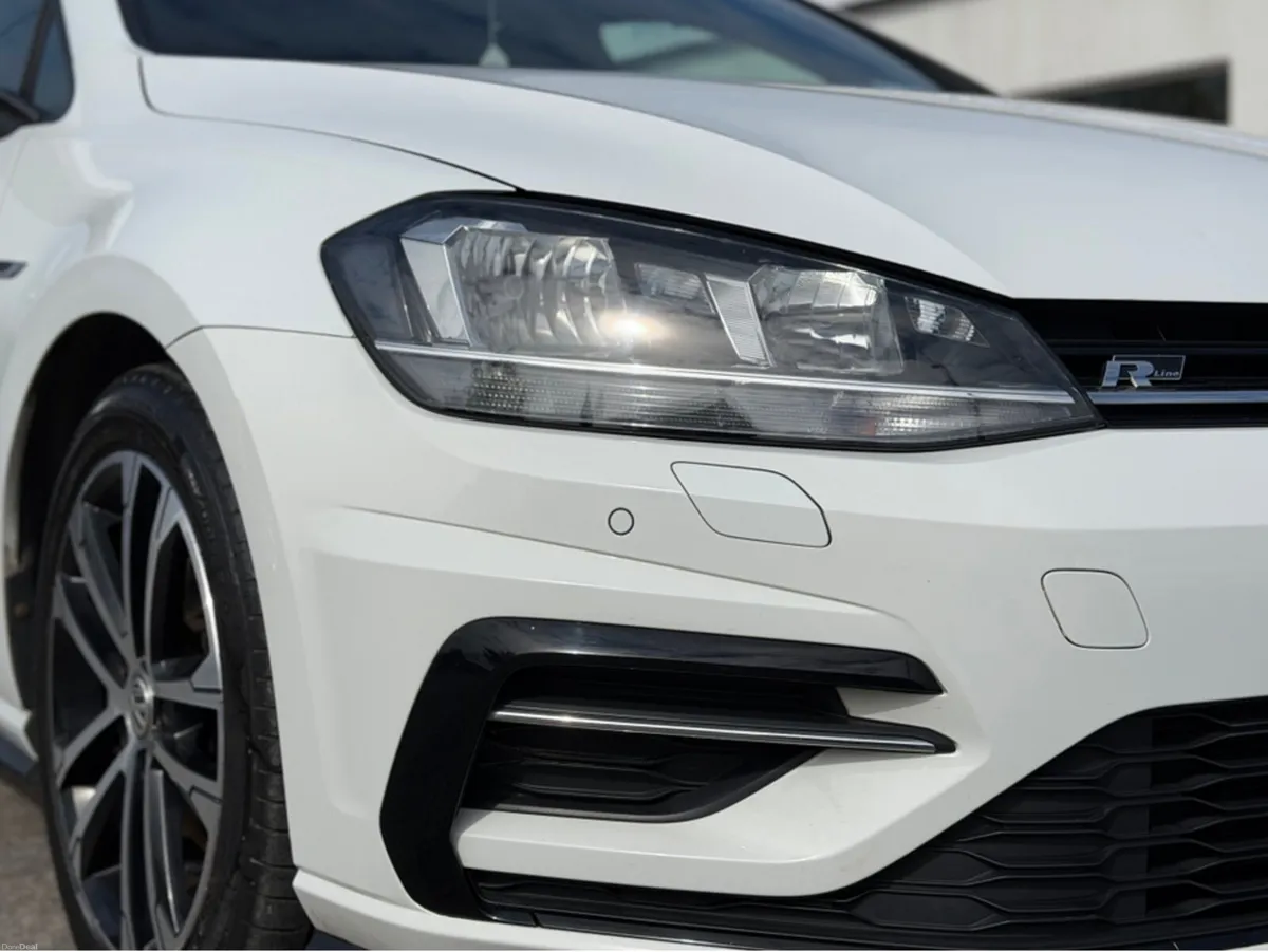 Volkswagen Golf R LINE High Spec & Low mileage - Image 2