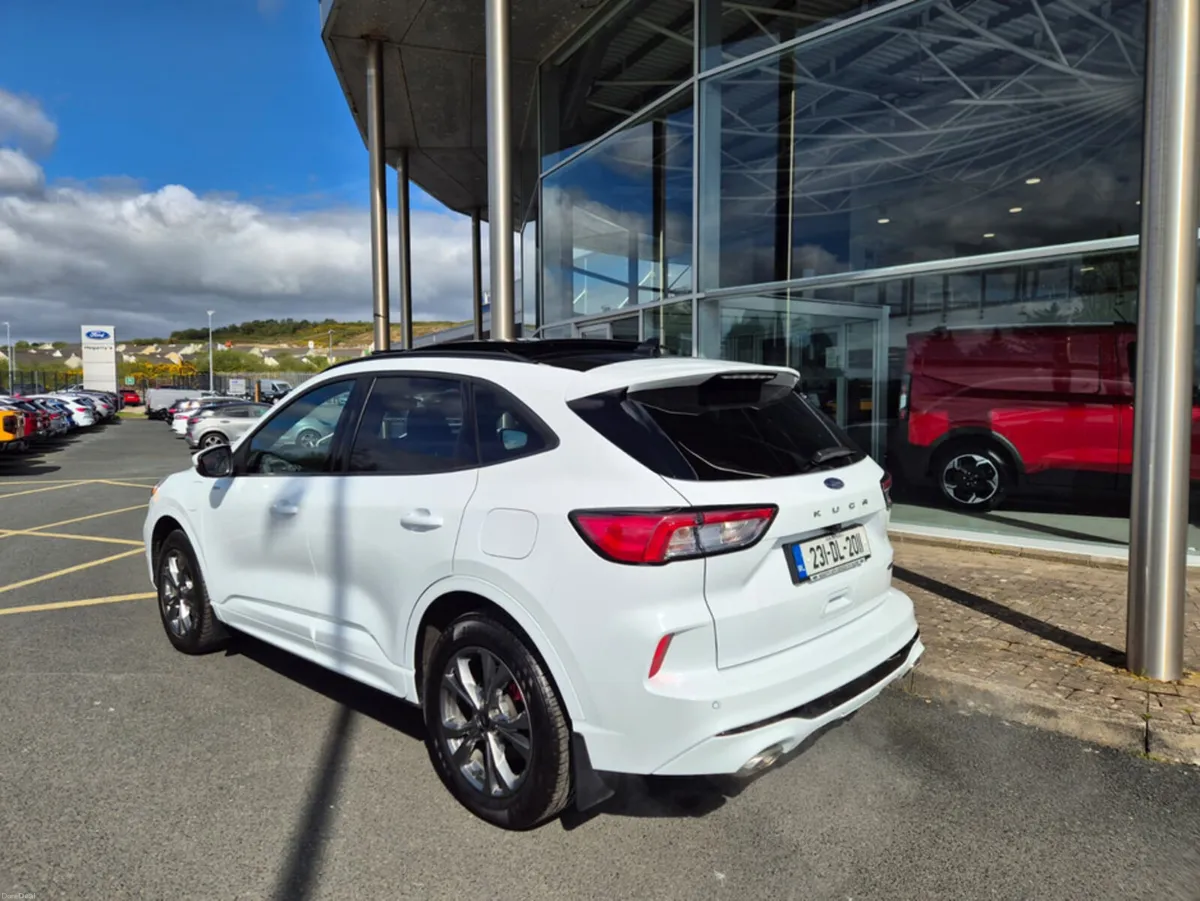 Ford Kuga ST-LINE 2.5 PHEV 225PS PHEV AUTO - Image 3
